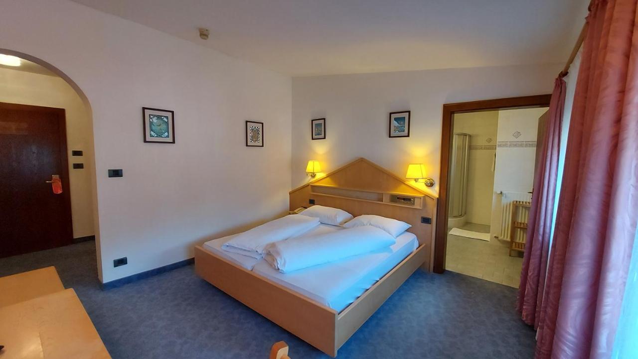 Hotel Schwarzbachhof Lutago Camera foto